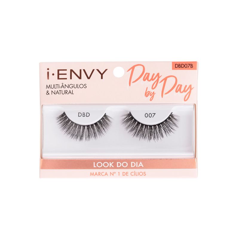 cilios-posticos-kiss-ny-i-envy-dbd-collection-look-do-dia
