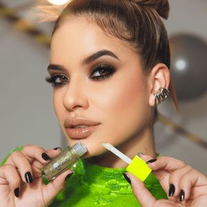 Gloss e Sombra Bruna Tavares Space Interstella - Bruna Tavares